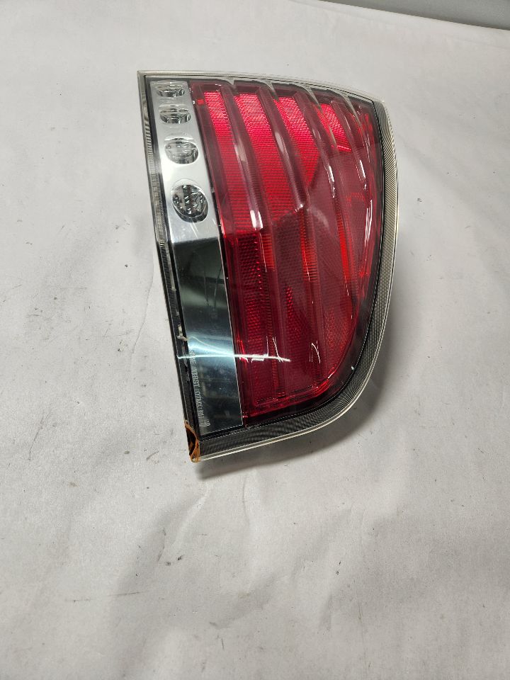 2008 LINCOLN MKX Right TAIL LAMP - 461598