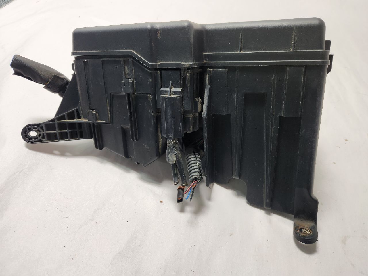 2004 TOYOTA SOLARA Fuse Box, Engine - 461621 — photo 2