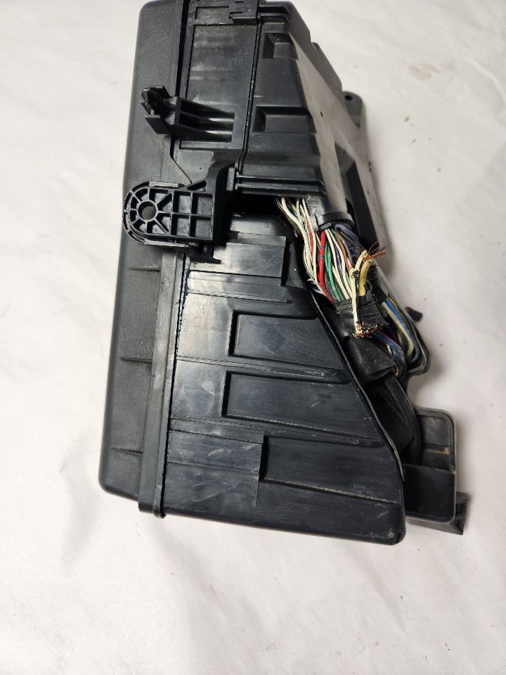 2004 TOYOTA SOLARA Fuse Box, Engine - 461621 — photo 4