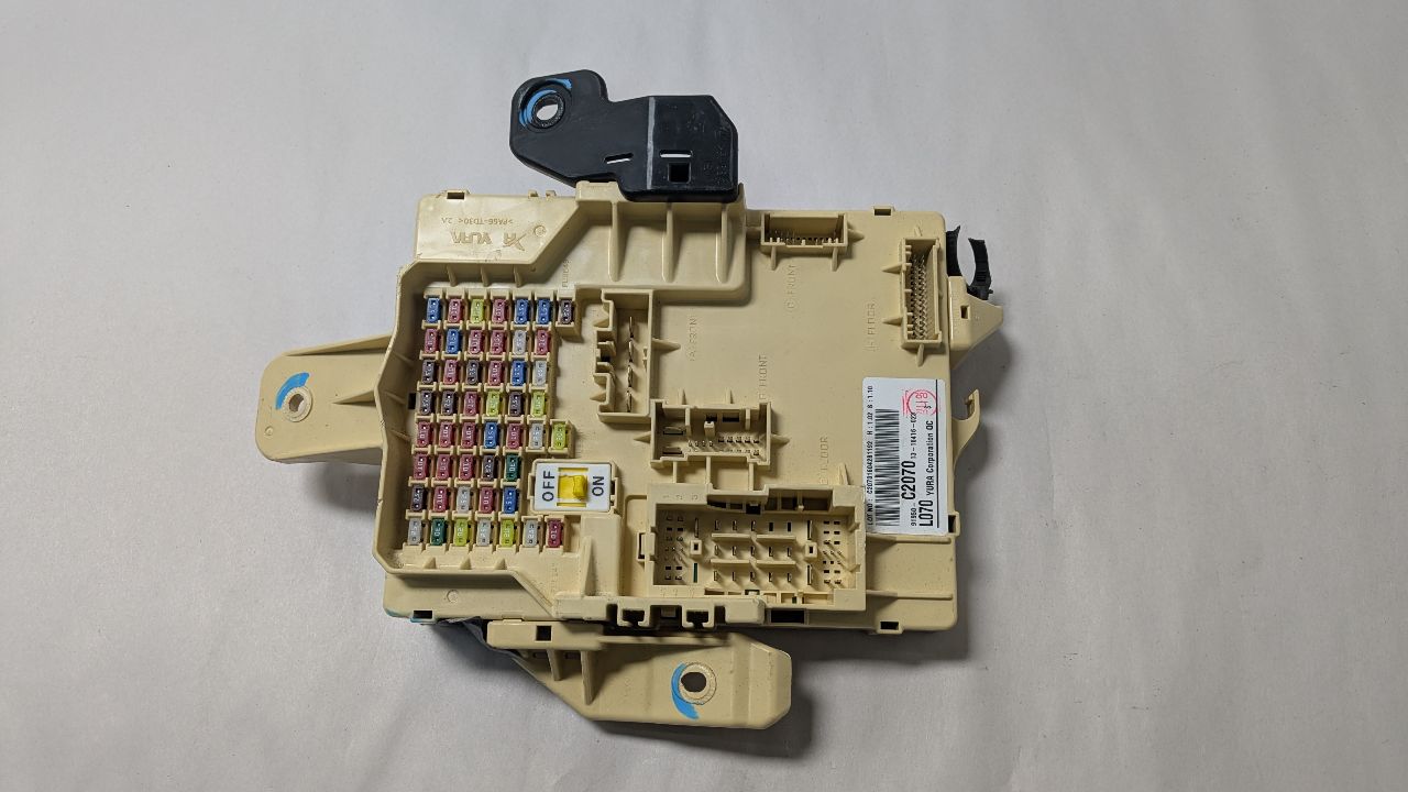 2017 HYUNDAI SONATA Fuse Box, Engine - 461734 — photo 1