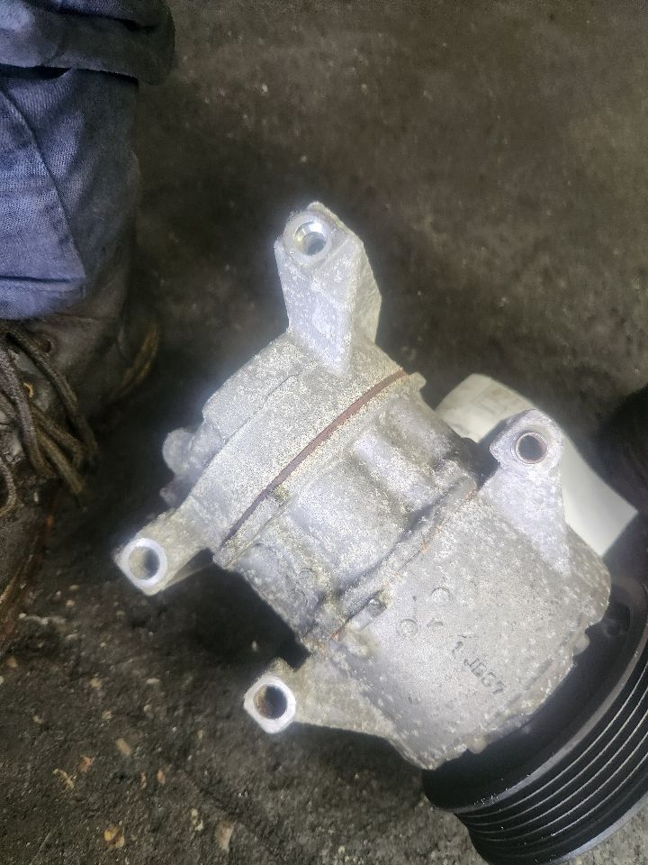 2017 HYUNDAI SONATA AC COMPRESSOR - 461742 — photo 3