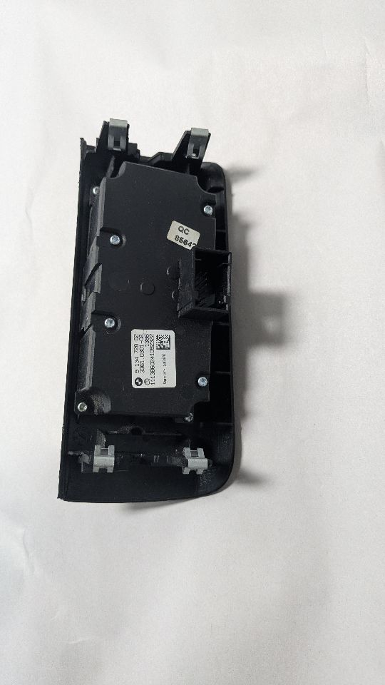 2012 BMW X5 HEADLAMP MOTOR - 461800 — photo 3