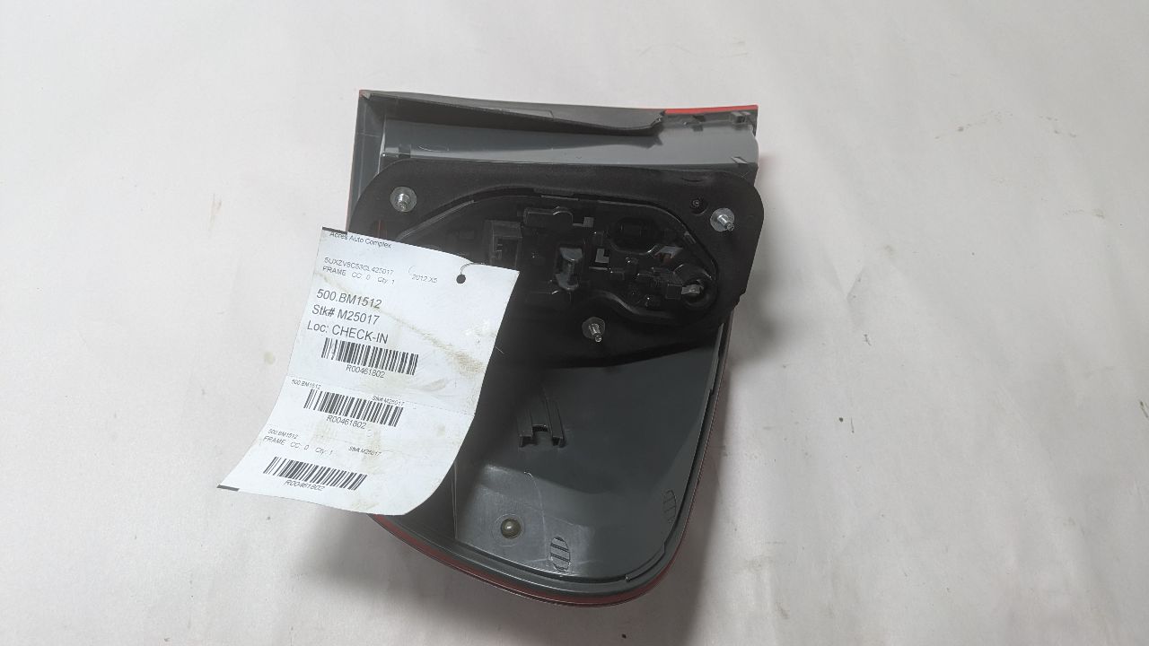 2012 BMW X5 Left TAIL LAMP - 461802 — photo 1