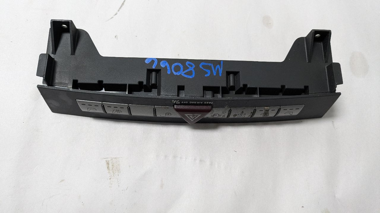 2005 MERCEDES-BENZ SLK DASH PANEL - 461840 — photo 2