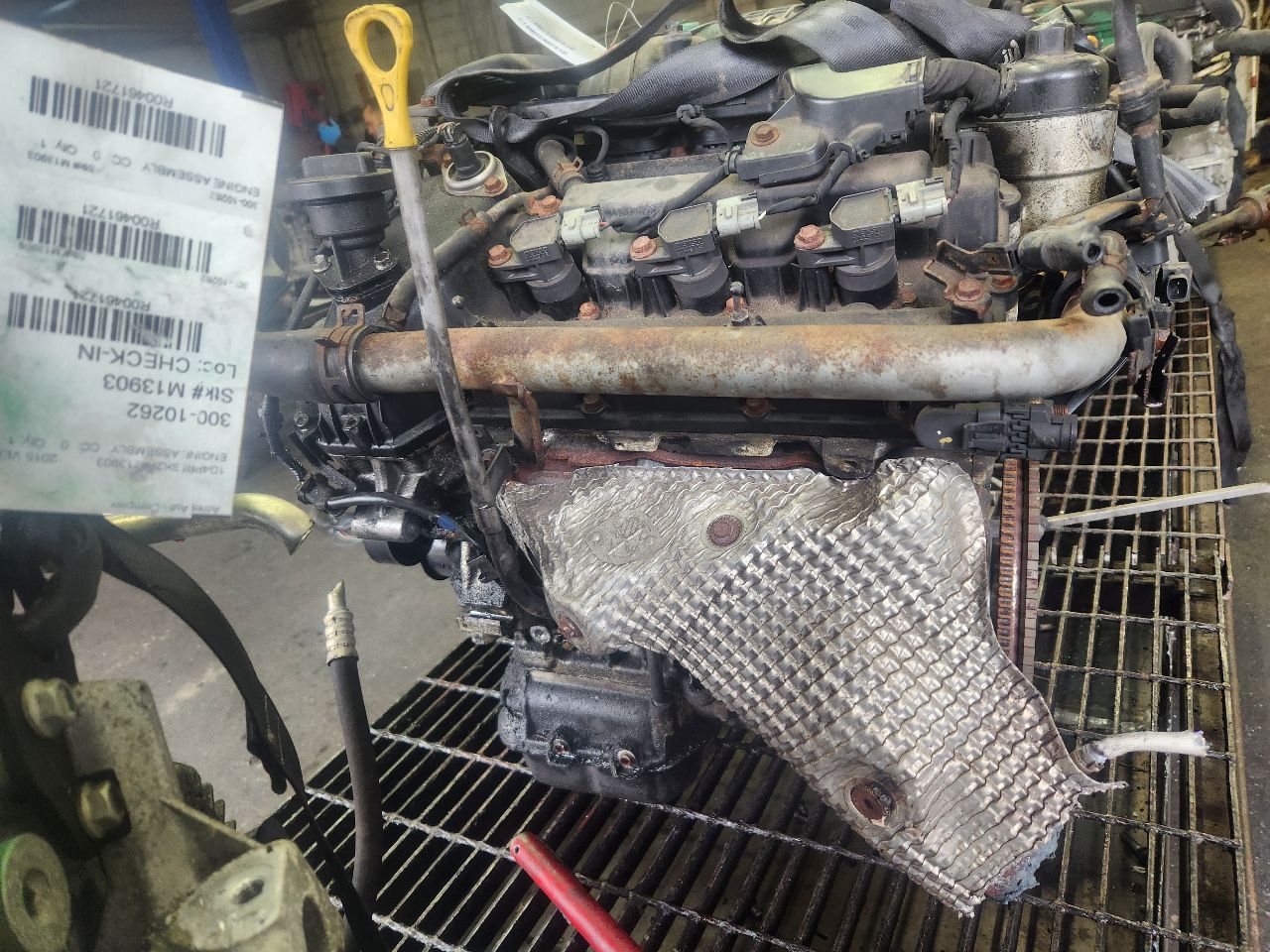 2010 HYUNDAI GENESIS ENGINE ASSEMBLY - 462328 — photo 2