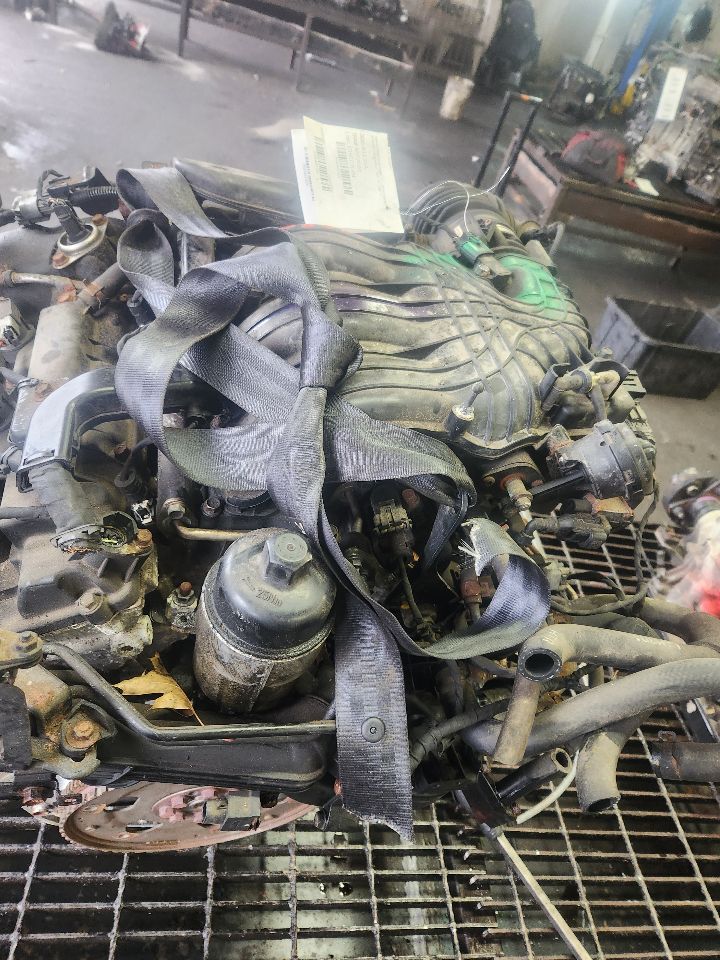 2010 HYUNDAI GENESIS ENGINE ASSEMBLY - 462328 — photo 3