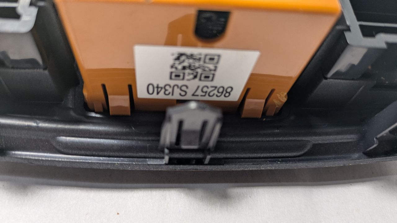2023 SUBARU FORESTER 2.5L 4cyl Gasoline COMPLETE INTERIOR - 462357 — photo 5