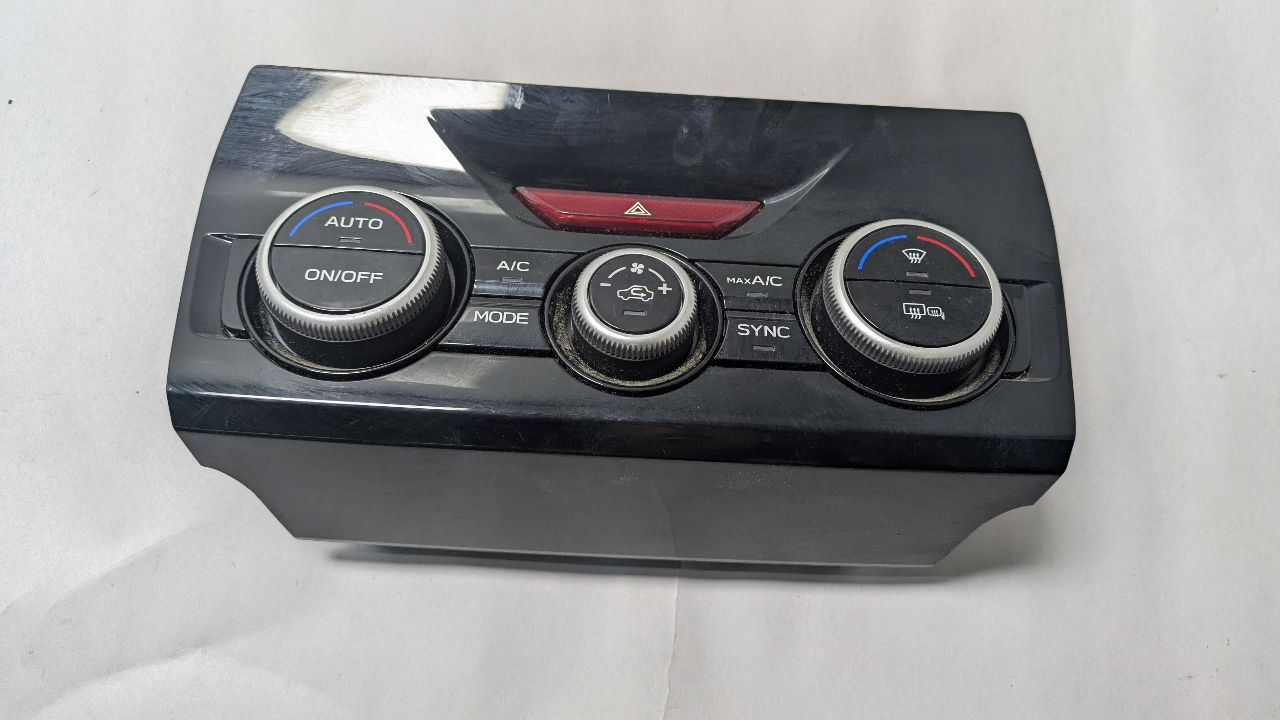 2023 SUBARU FORESTER 2.5L 4cyl Gasoline COMPLETE INTERIOR - 462360 — photo 1