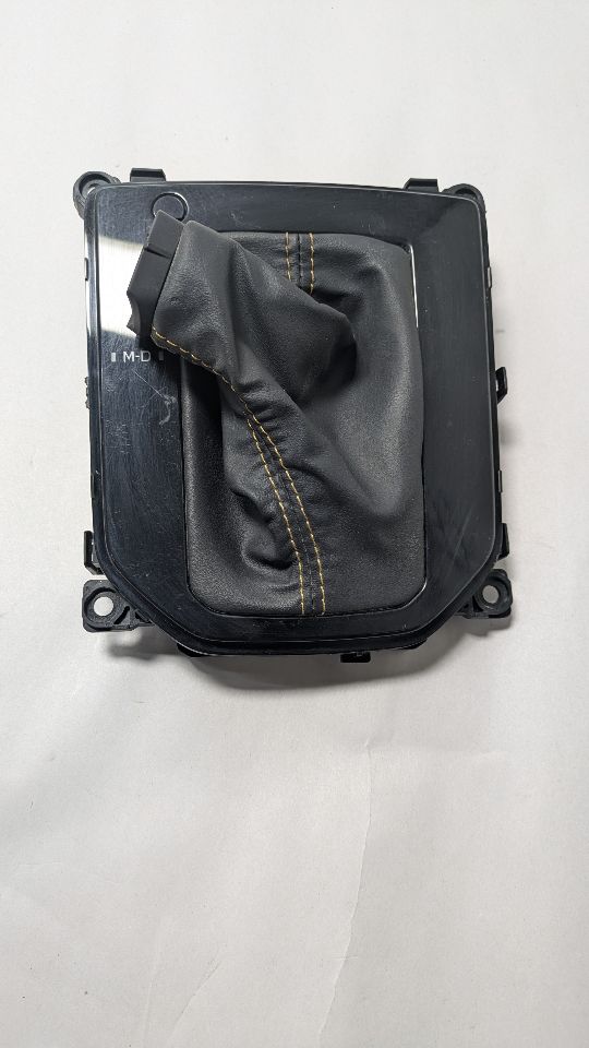 2023 SUBARU FORESTER 2.5L 4cyl Gasoline COMPLETE INTERIOR - 462363 — photo 1