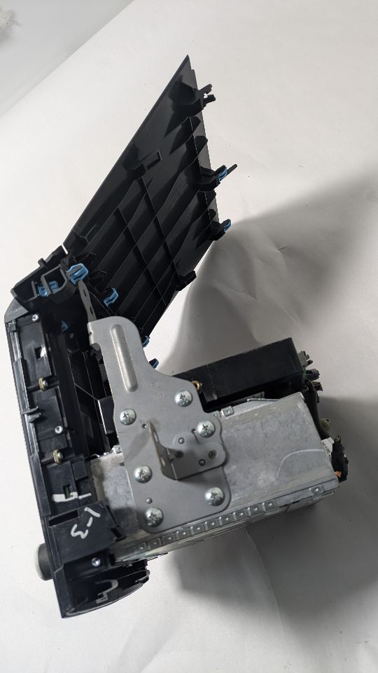 2023 SUBARU FORESTER 2.5L 4cyl Gasoline COMPLETE INTERIOR - 462366 — photo 2