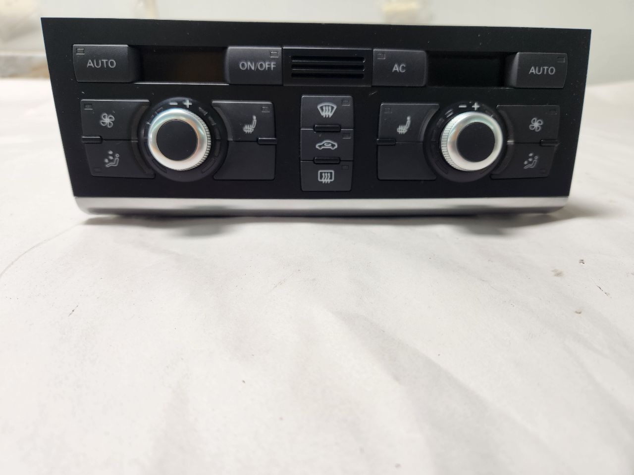 2011 AUDI A6 TEMP CONTROL - 462454