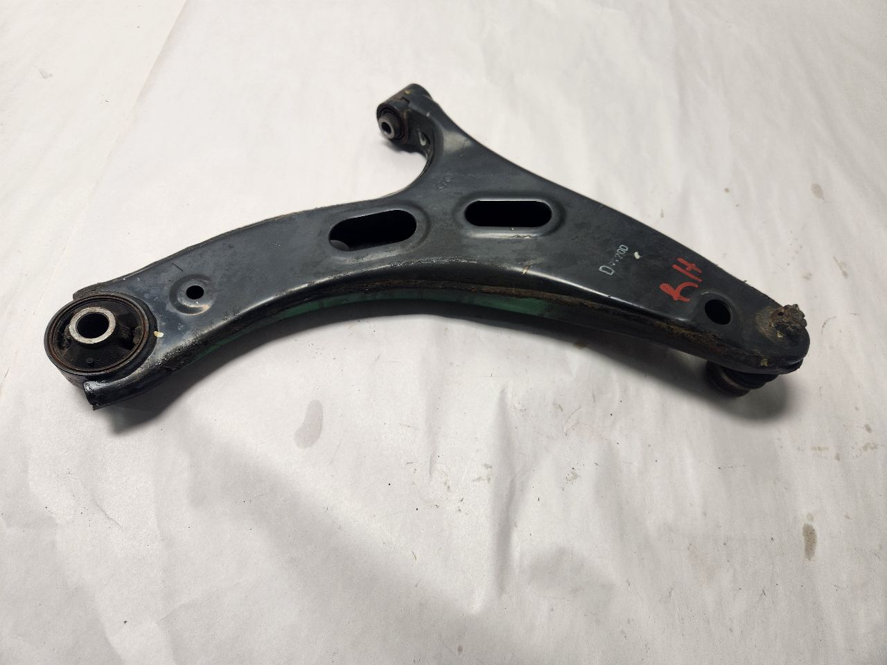 2019 SUBARU XV CROSSTREK Right LOWER CNTRL ARM, FR - 462551