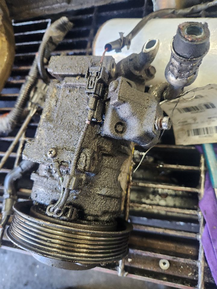 2008 HONDA ODYSSEY AC COMPRESSOR - 462607 — photo 2