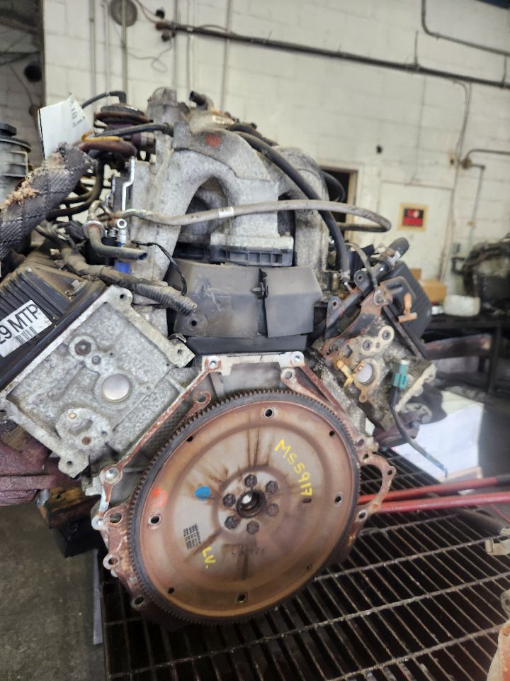 2003 FORD EXPEDITION ENGINE ASSEMBLY - 462670 — photo 2