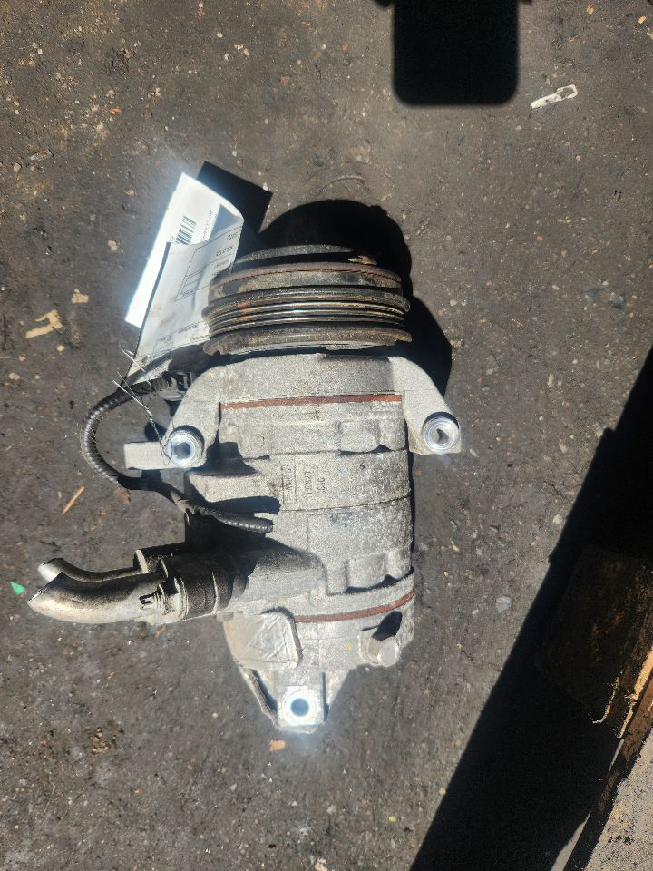 2017 FORD EXPEDITION AC COMPRESSOR - 462951 — photo 2