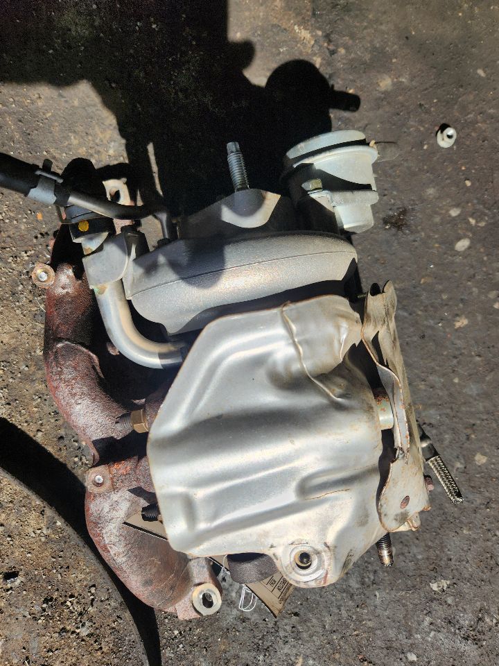 2011 NISSAN JUKE Turbo-Supercharger - 463014