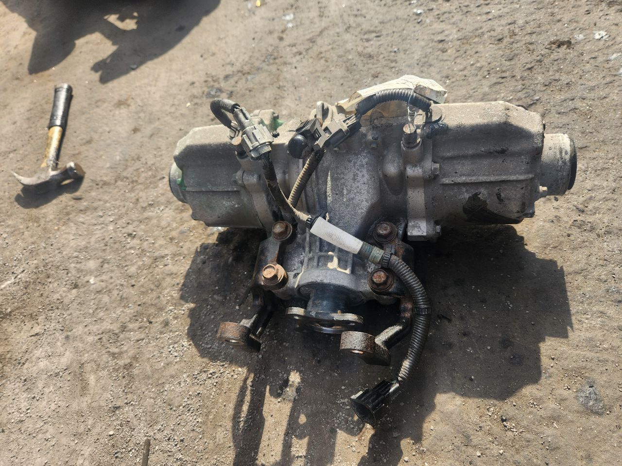 2011 NISSAN JUKE CARRIER ASSEMBLY - 463019 — photo 3