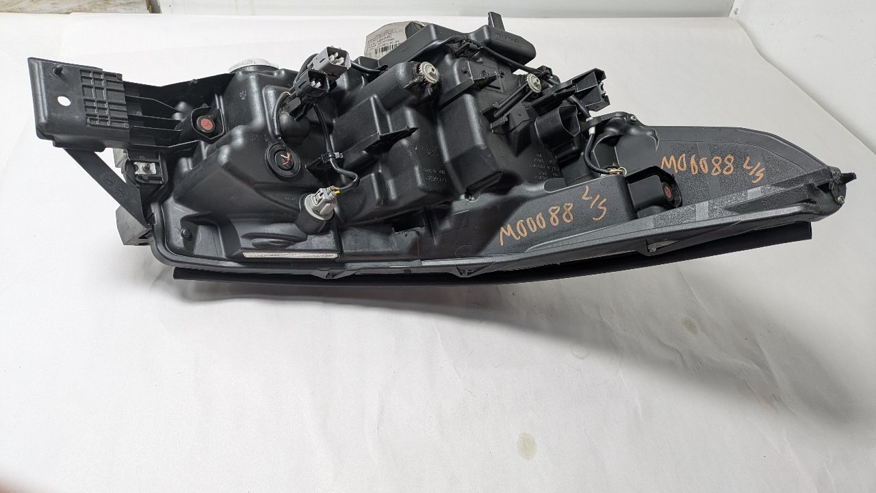 2020 SUBARU FORESTER Left HEADLAMP ASSEMBLY - 463125 — photo 3