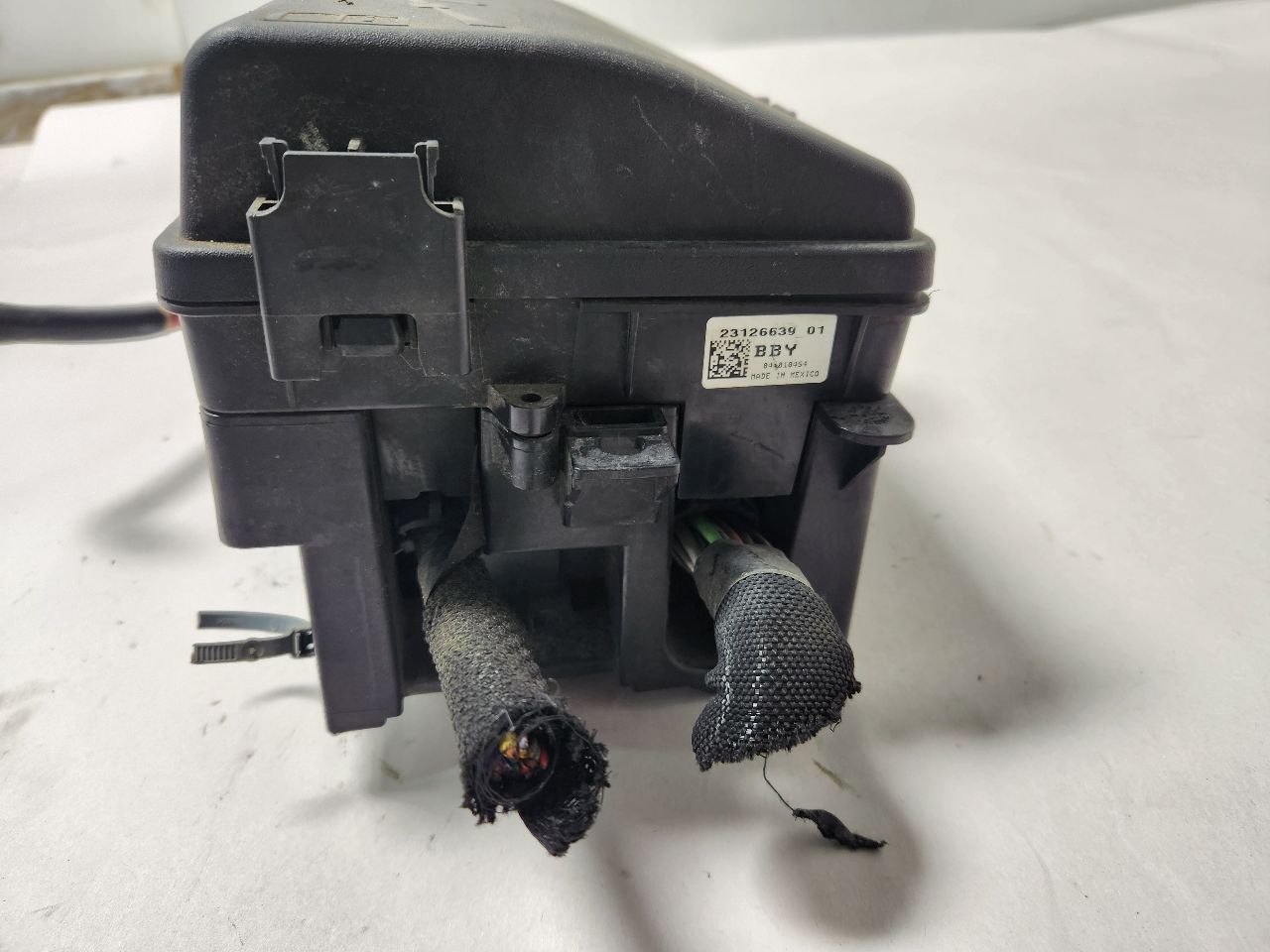 2014 BUICK REGAL Fuse Box, Engine - 463242 — photo 3
