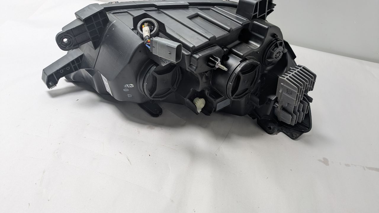 2021 BUICK ENCORE Left HEADLAMP ASSEMBLY - 463402 — photo 5