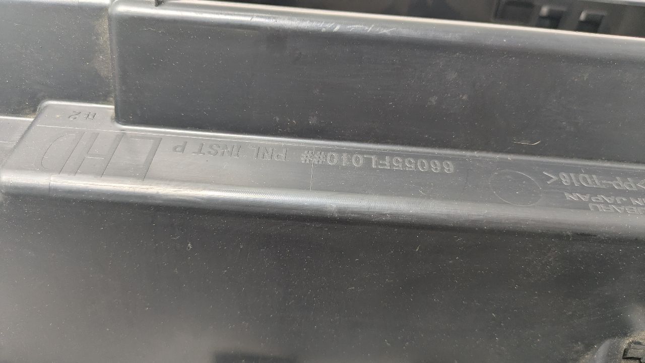 2019 SUBARU XV CROSSTREK GLOVE BOX - 463565 — photo 4