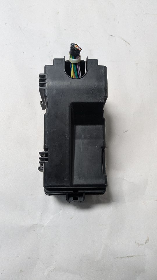 2019 SUBARU XV CROSSTREK Fuse Box, Engine - 463583 — photo 1