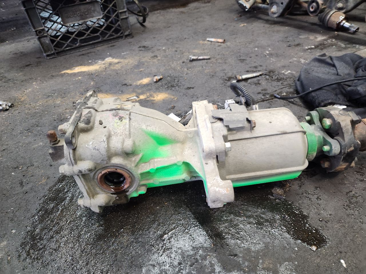 2011 HYUNDAI TUCSON CARRIER ASSEMBLY - 463654 — photo 2