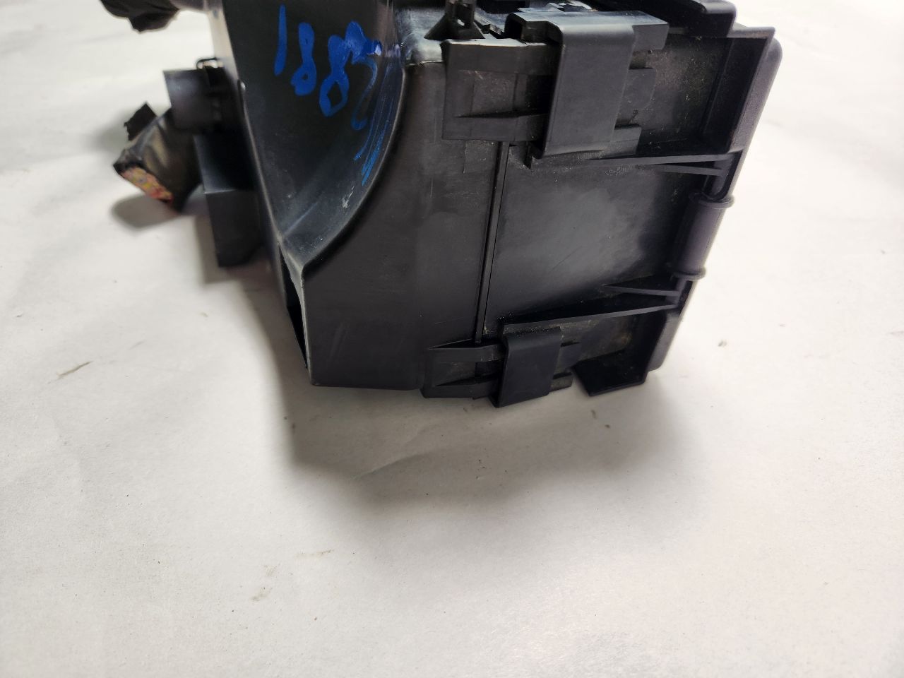2011 FORD FLEX Fuse Box, Engine - 464129 — photo 6