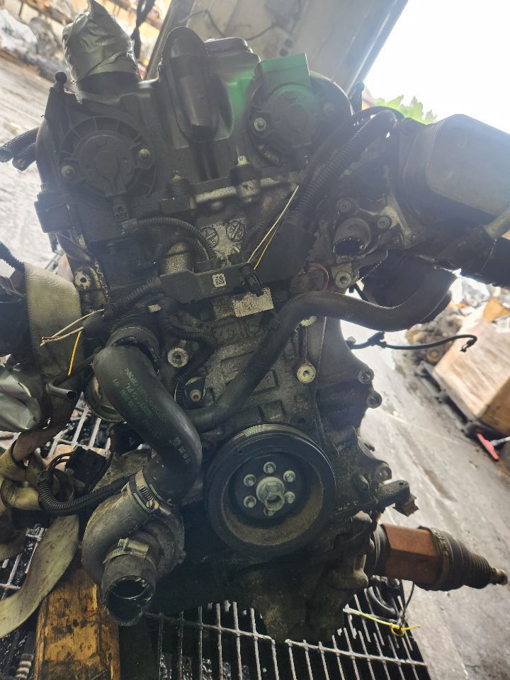 2016 BMW 528i CARRIER ASSEMBLY - 464210