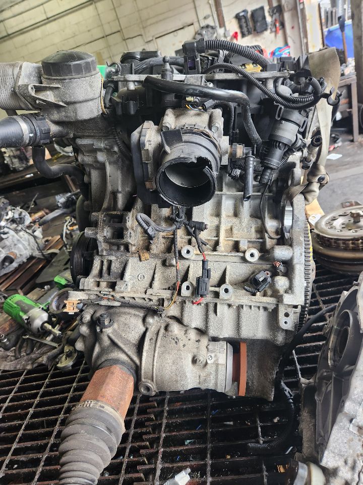 2016 BMW 528i CARRIER ASSEMBLY - 464210 — photo 3