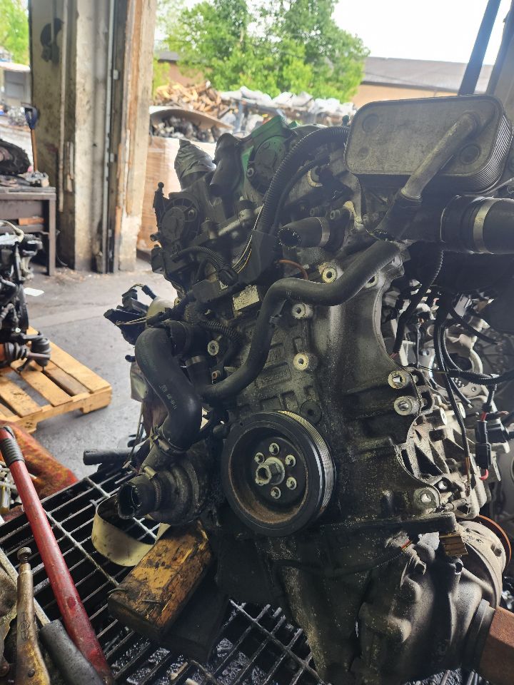 2016 BMW 528i CARRIER ASSEMBLY - 464210 — photo 4