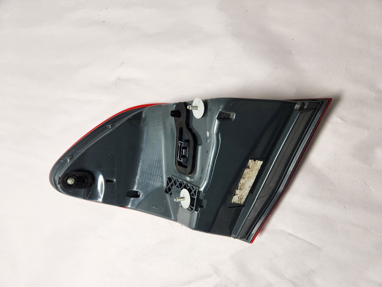 2016 BMW 528i Left TAIL LAMP - 464223 — photo 3