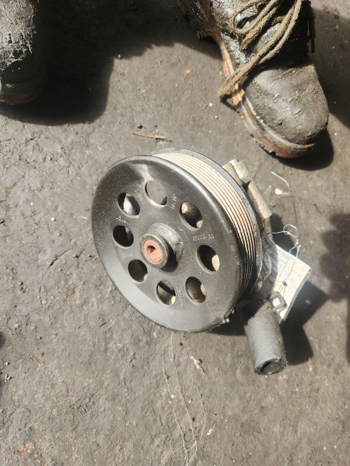 2012 FORD F350SD PICKUP PS Pump/Motor - 464252