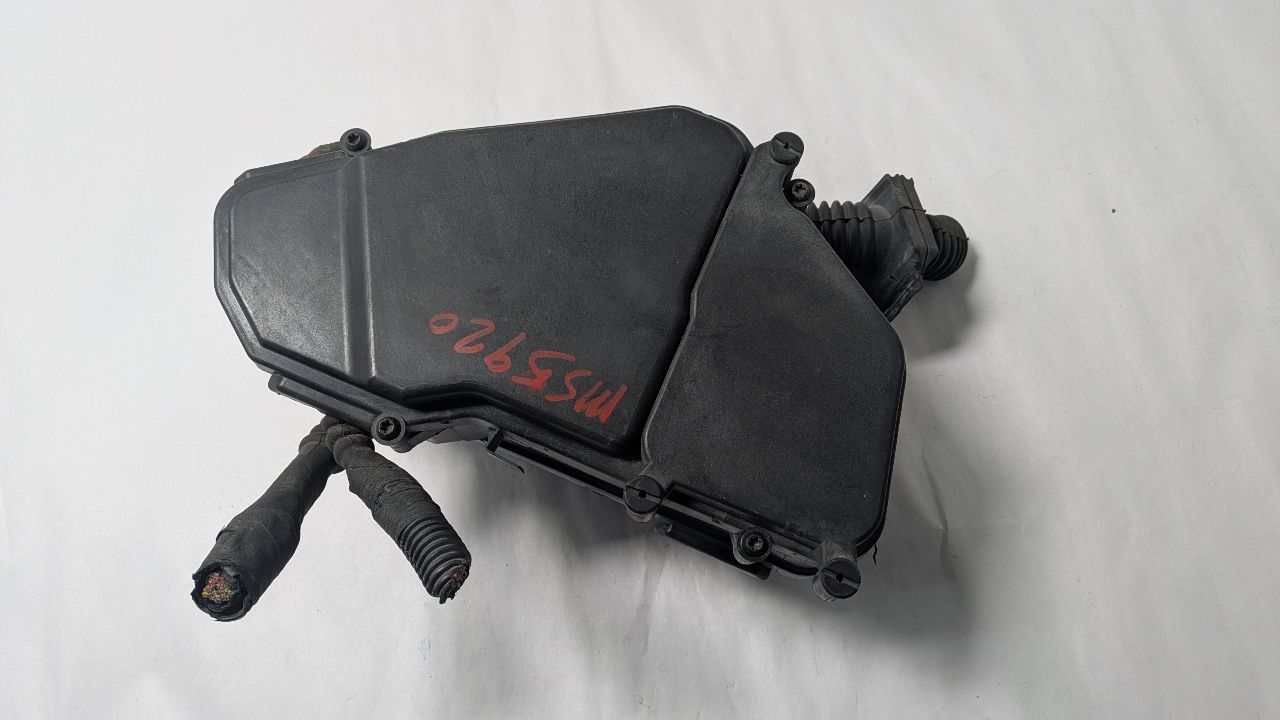2015 AUDI Q7 Fuse Box, Engine - 464277 — photo 1