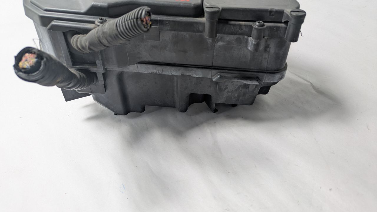 2015 AUDI Q7 Fuse Box, Engine - 464277 — photo 2