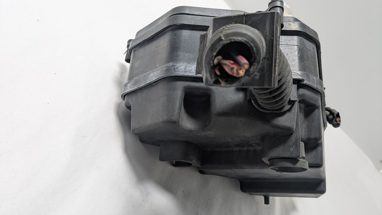 2015 AUDI Q7 Fuse Box, Engine - 464277 — photo 4