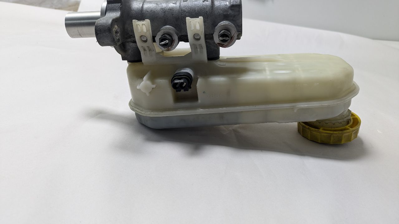 2016 DODGE PROMASTER 2500 VAN BRAKE MASTER CYL - 464387 — photo 2