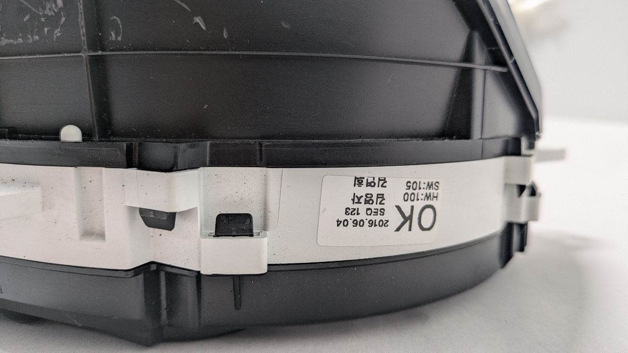 2017 HYUNDAI ELANTRA Speedo Head/Cluster - 464445 — photo 4