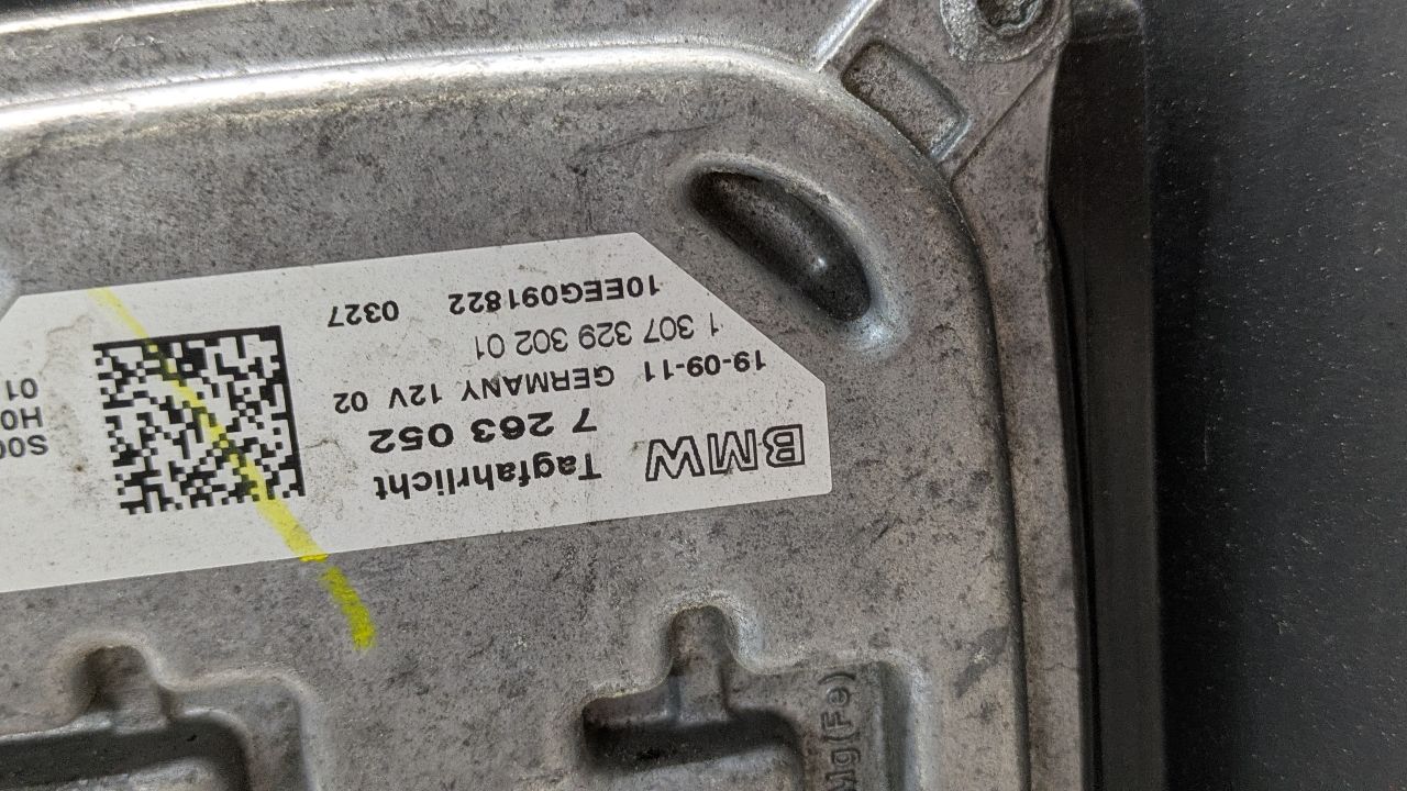 2012 BMW X5 Left HEADLAMP ASSEMBLY - 464480 — photo 5