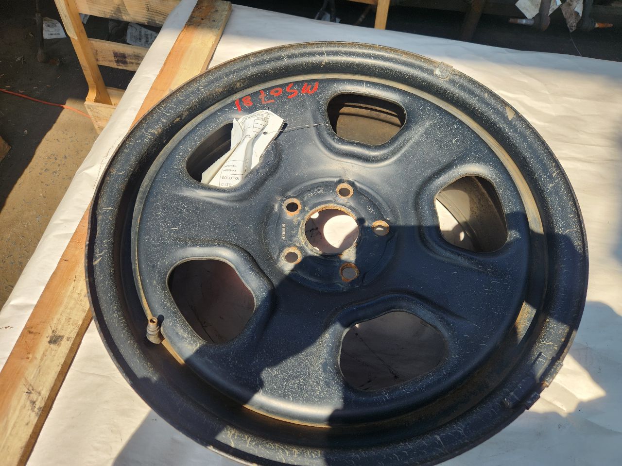 2014 FORD EXPLORER WHEEL - 464527 — photo 1