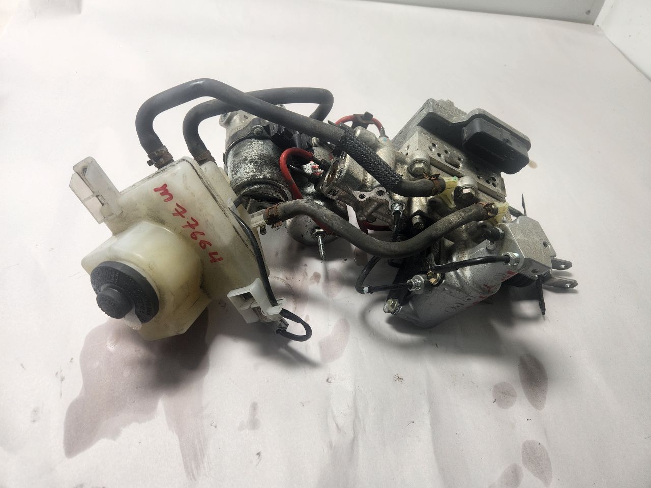 2010 TOYOTA PRIUS Anti-lock Brake Pts - 464787
