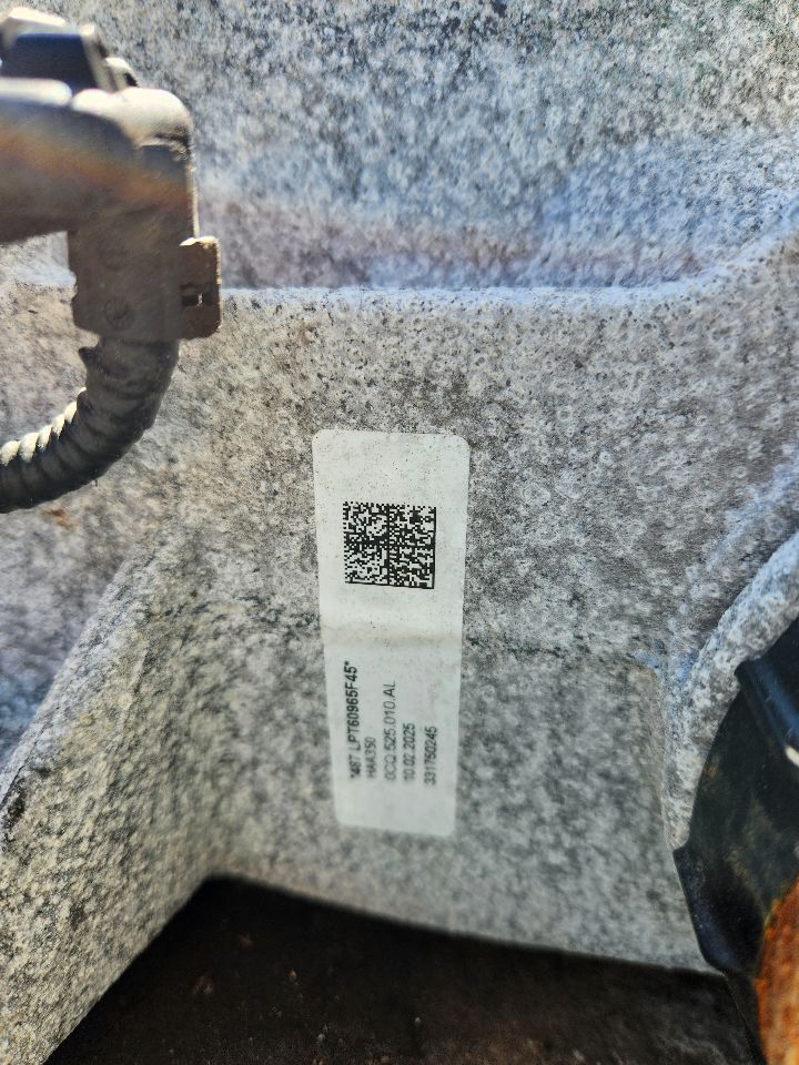 2025 AUDI Q3 COMPLETE INTERIOR - 465259 — photo 4
