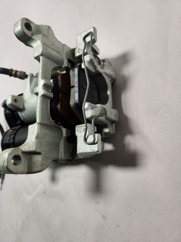 2023 SUBARU ASCENT COMPLETE INTERIOR - 465446 — photo 2