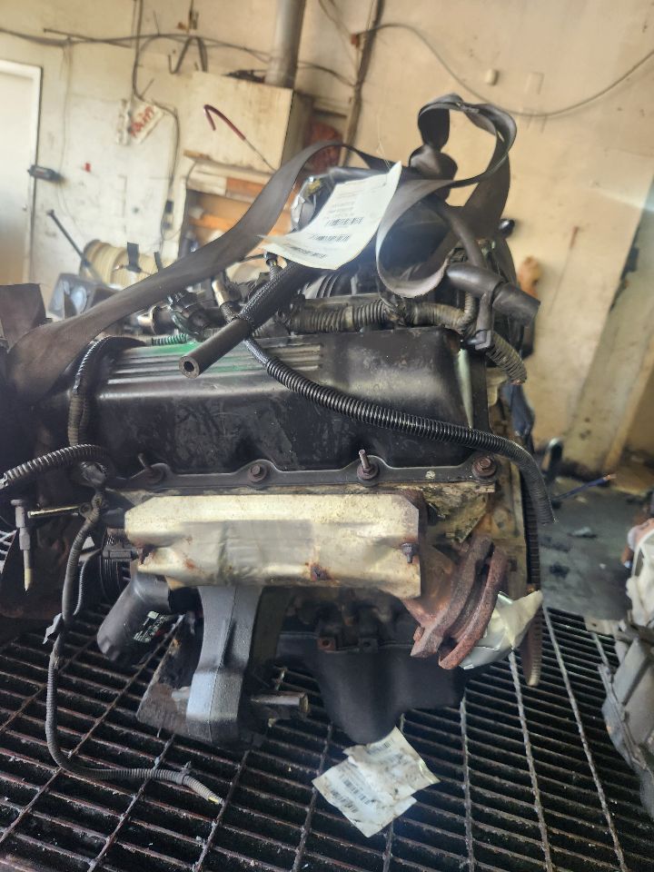 2004 DODGE DURANGO ENGINE ASSEMBLY - 465493 — photo 5