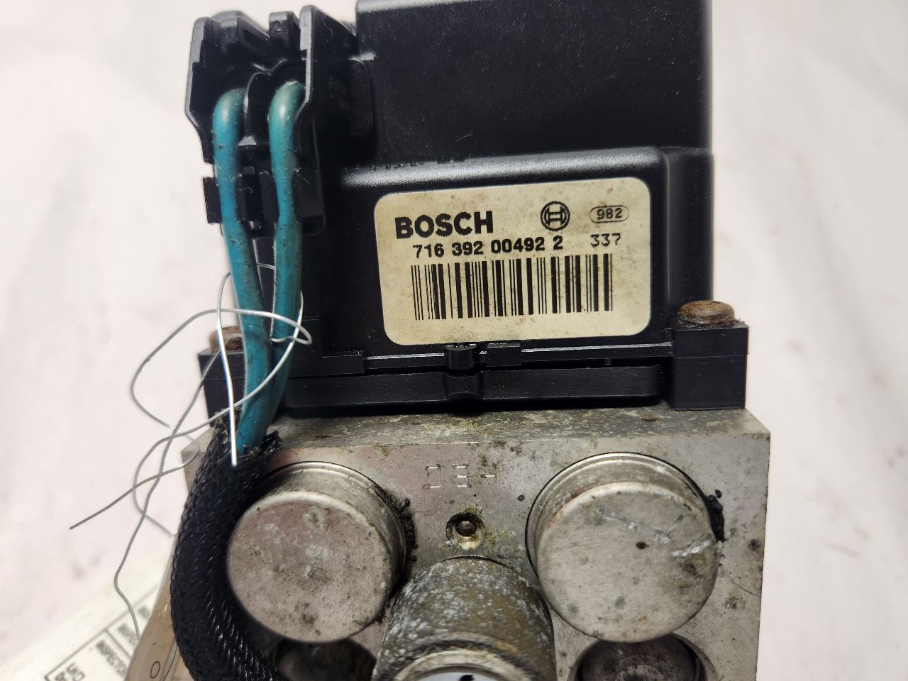 2004 DODGE DURANGO Anti-lock Brake Pts - 465498 — photo 6