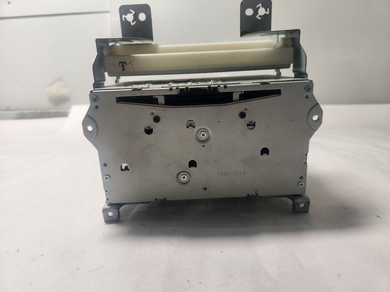 2015 INFINITI Q40 Radio Audio - 465575 — photo 1