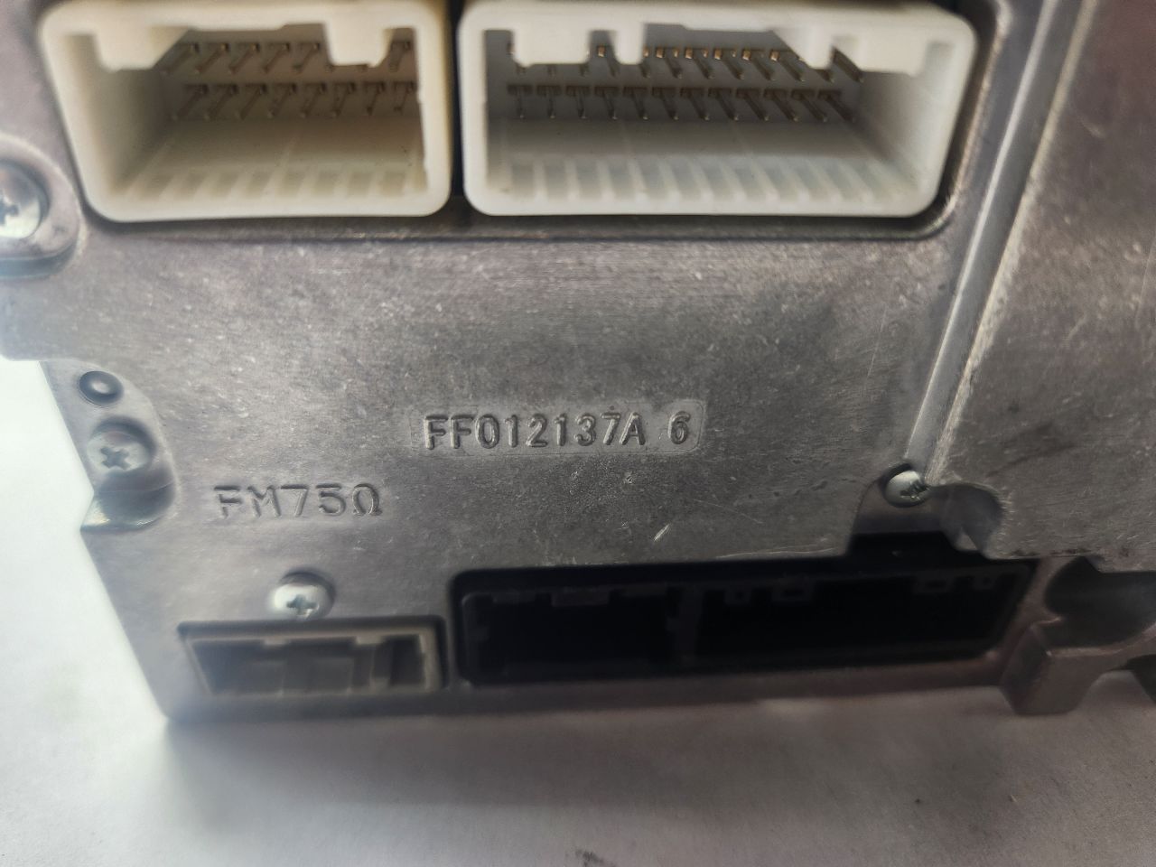 2015 INFINITI Q40 Radio Audio - 465575 — photo 7