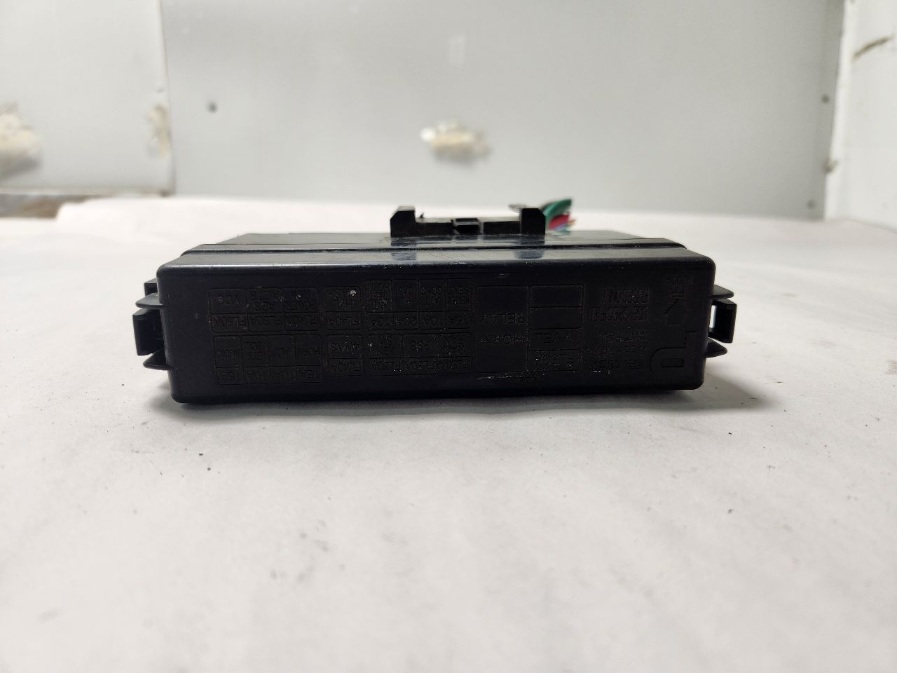 2015 INFINITI Q40 Fuse Box, Engine - 465585 — photo 3