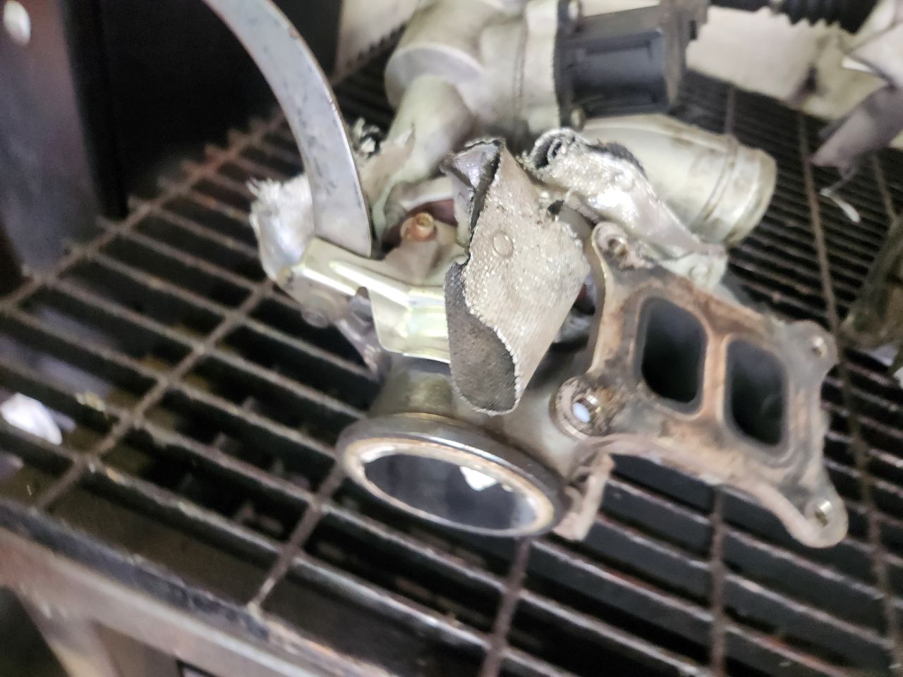 2015 VOLKSWAGEN PASSAT EXHAUST MANIFOLD - 465593 — photo 8