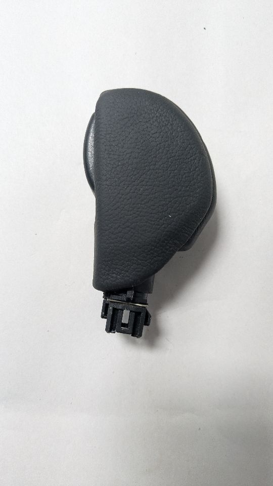 2023 SUBARU ASCENT COMPLETE INTERIOR - 465620 — photo 2